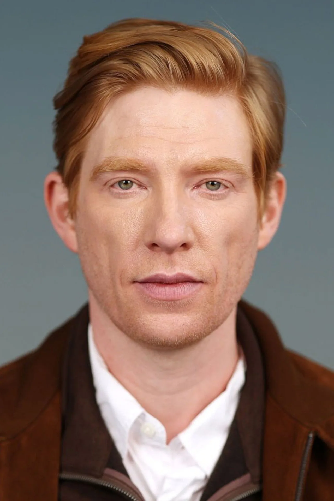 Imagem de Domhnall Gleeson — About Time: Margot Robbie e o General Hux de Star Wars em comédia româ
