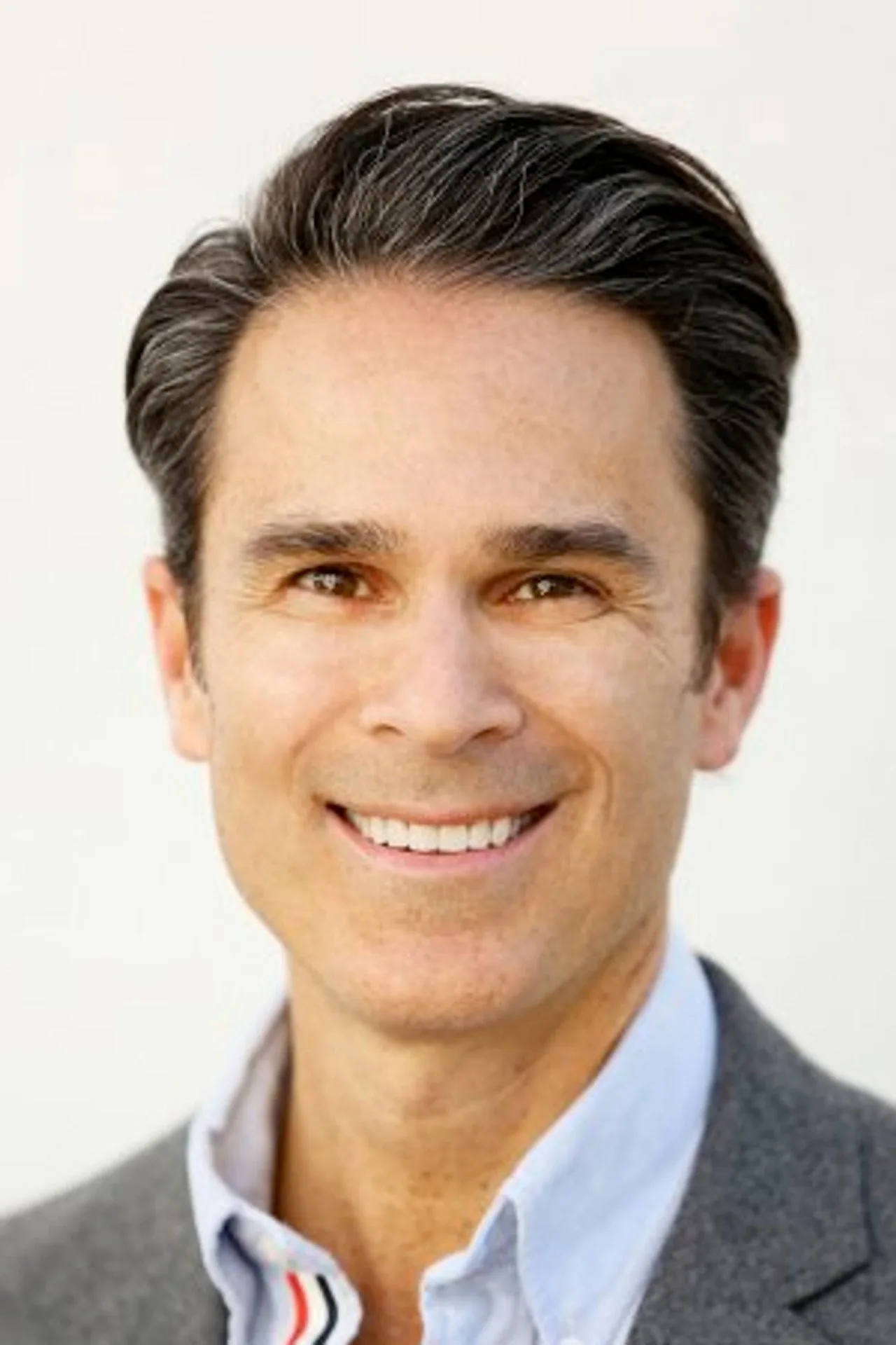 Imagem de Gary Janetti — Peter Clark revela duas estrelas Michelin para The Bear na temporada 5