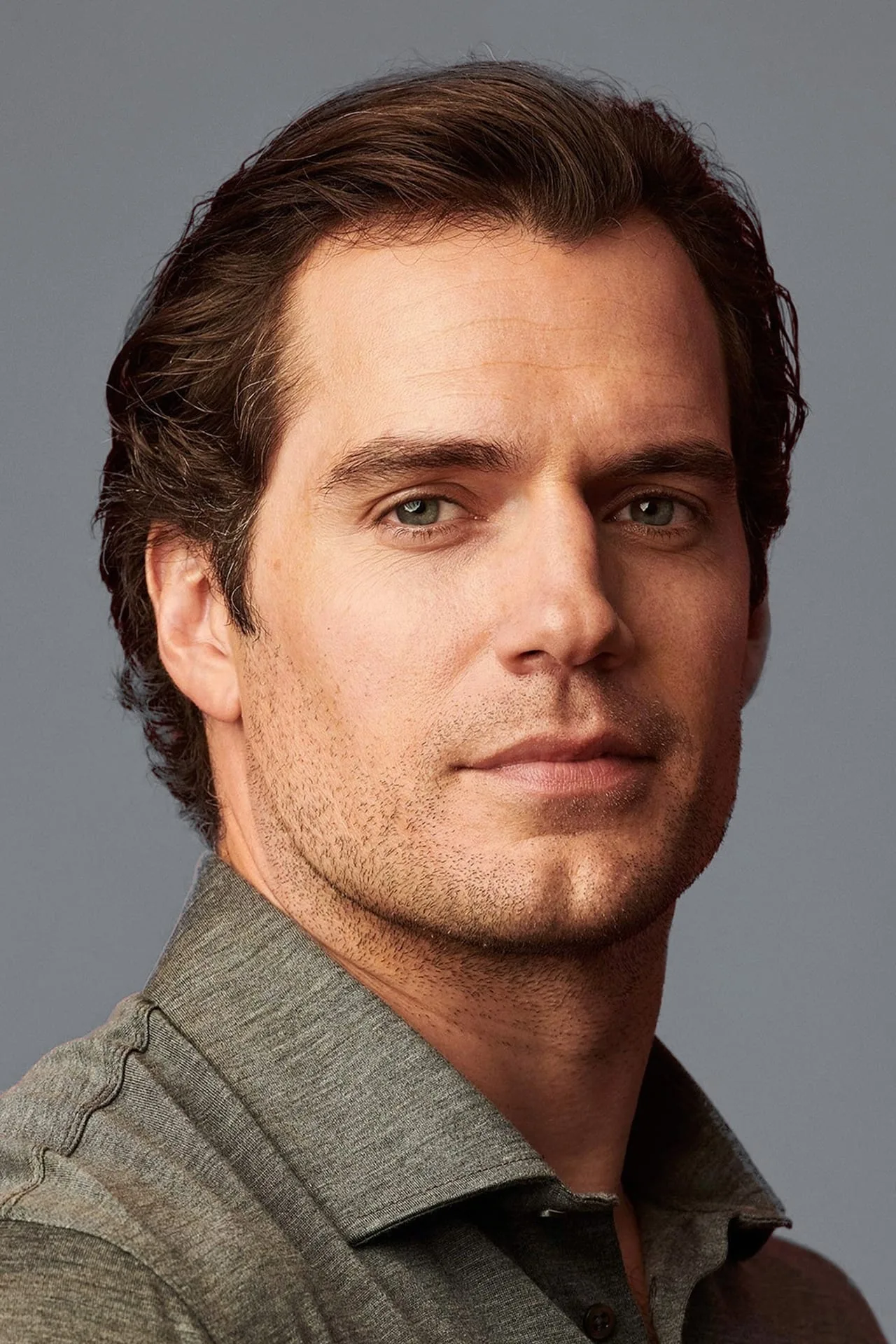 Imagem de Henry Cavill — In the Grey: novo filme de ação com Henry Cavill fracassa nas bilheter