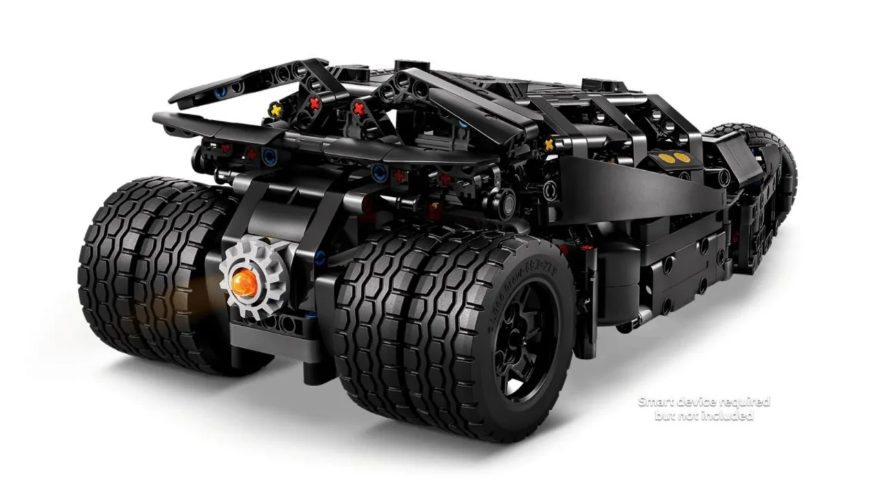 Imagem ilustrativa: LEGO Batman Tumbler: Novo Batmóvel Technic e as bombas da DC e Marvel