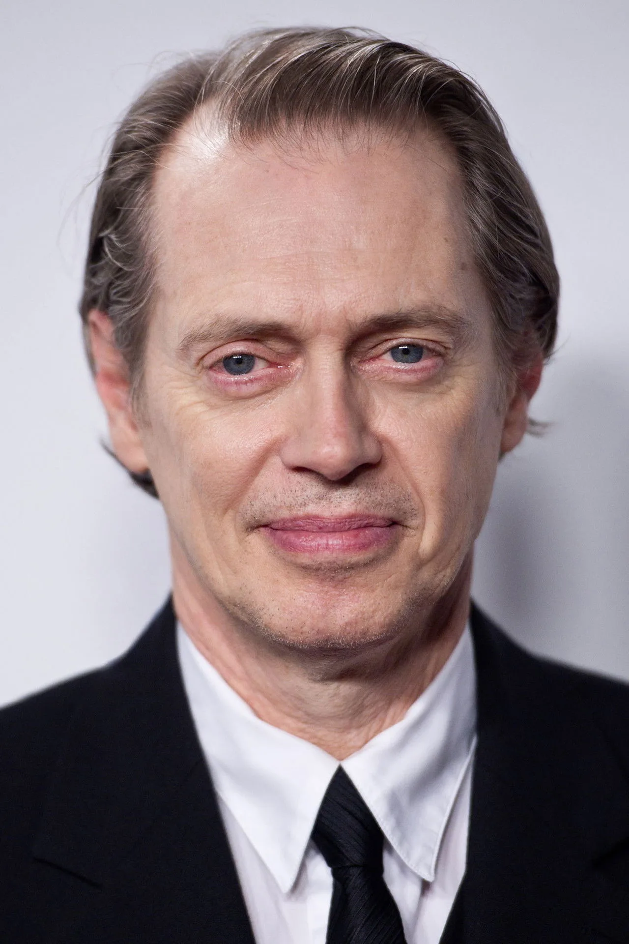 Imagem de Steve Buscemi — Dynamic Duo anuncia elenco e pista de Batman: Three Jokers
