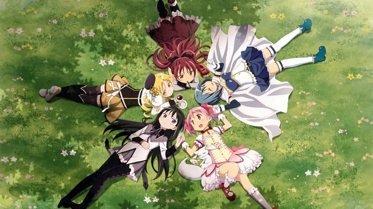 Imagem de Puella Magi Madoka Magica — Madoka Magica: Walpurgisnacht: Rising abre em #1, Chiikawa despenca pa
