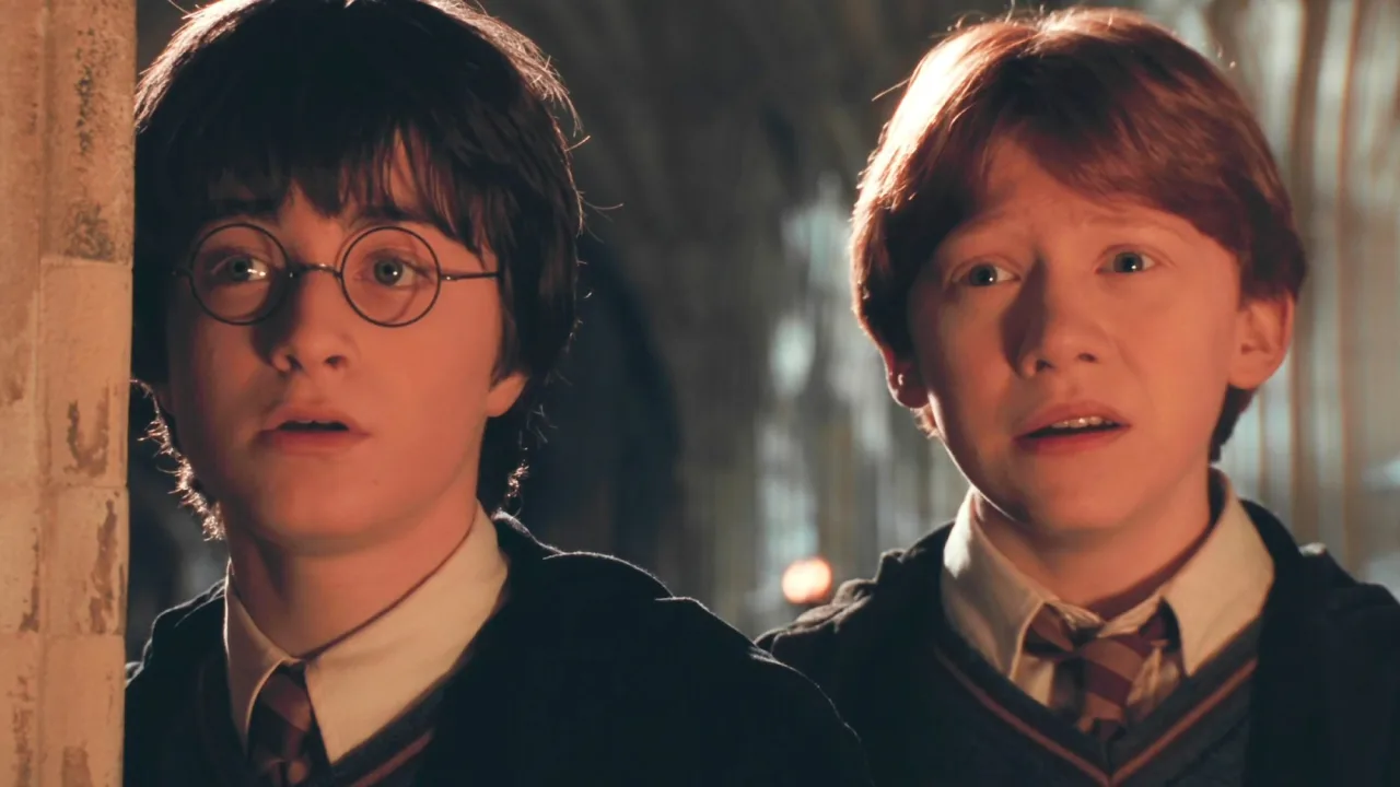 Imagem ilustrativa: Casting de Ginny Weasley avança: novo chamado oficial e o escudo de Hogwarts revelado
