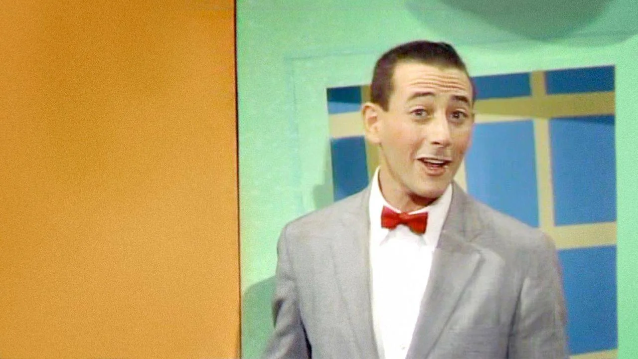 Imagem de Pee-wee Herman — Pee-wee’s Big Adventure: 5 razões da frase “I know you are, but what a