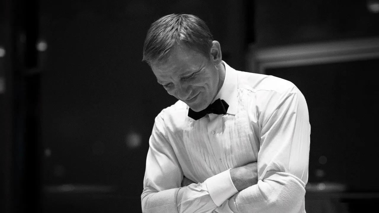 Imagem de James Bond — Coldplay grava tema perdido de James Bond: 'The World is Not Enough' f