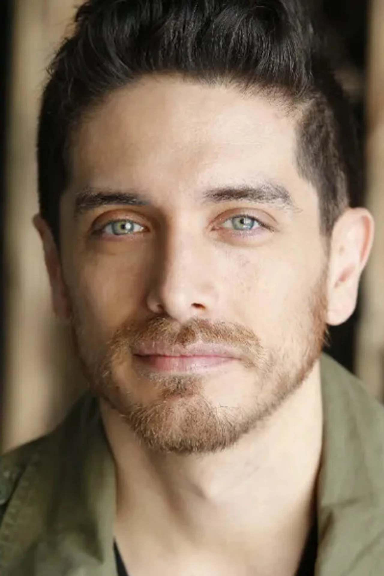 Imagem de Josh Keaton — Eddie Brock em Your Friendly Neighborhood Spider-Man: 5 motivos que vã