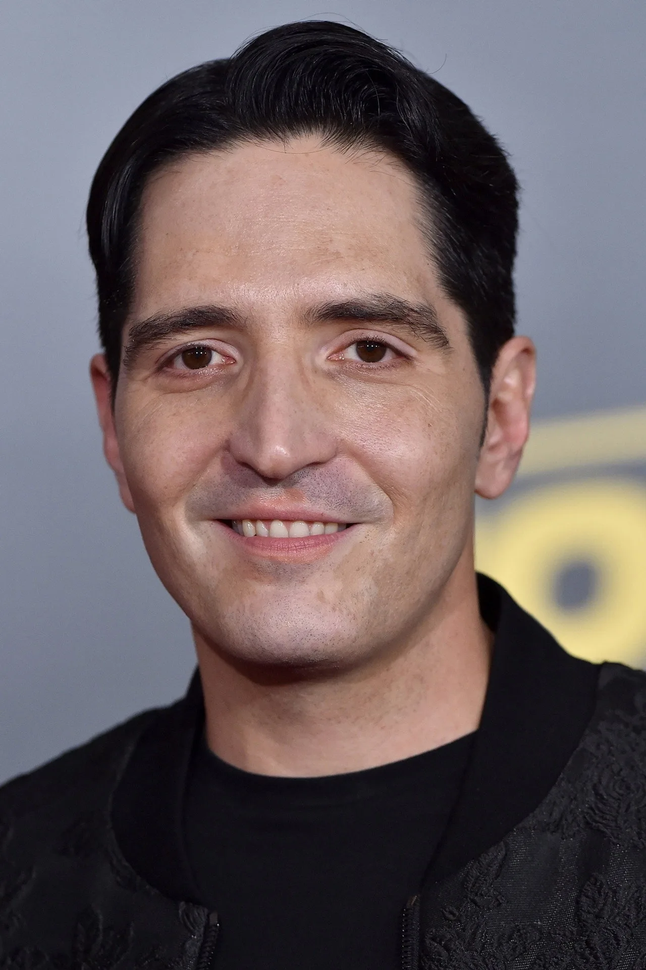 Imagem de David Dastmalchian — David Dastmalchian vira o Charada em Batman: Knightfall