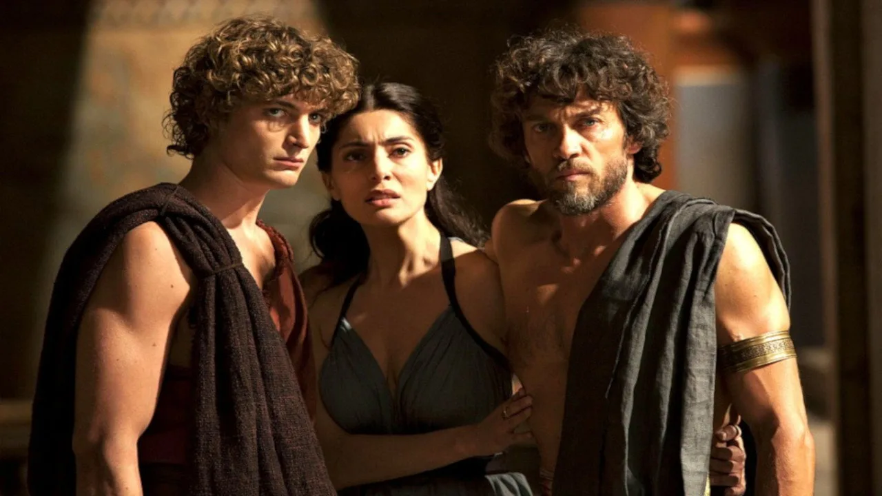 Imagem de Odysseus — The Odyssey: a imagem da estátua de Atena revela a grande reviravolta