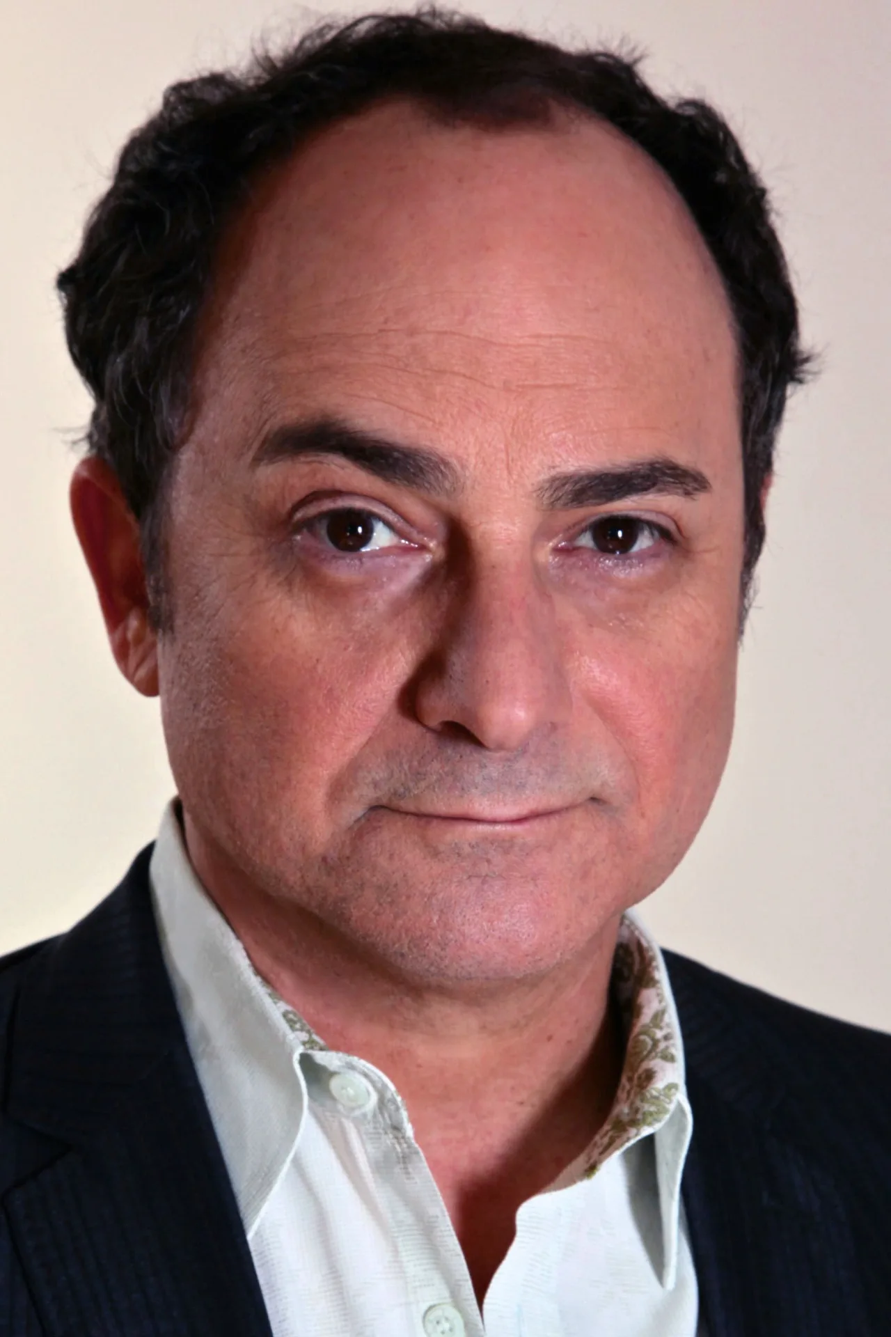 Imagem de Kevin Pollack — Kevin Pollack no Joker de Injustice: como sua voz pode redefinir o vil