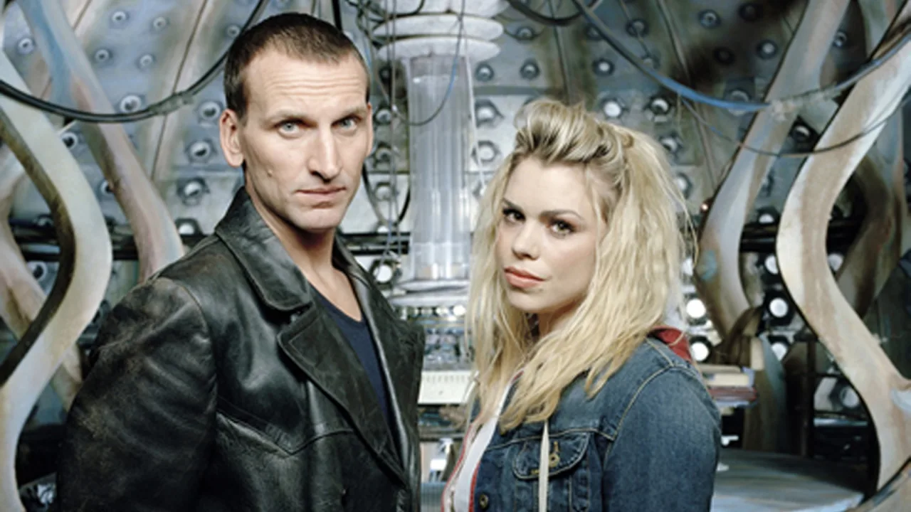 Imagem ilustrativa: Doctor Who: The Ninth Doctor Adventures – Dark Tides chega em agosto de 2026