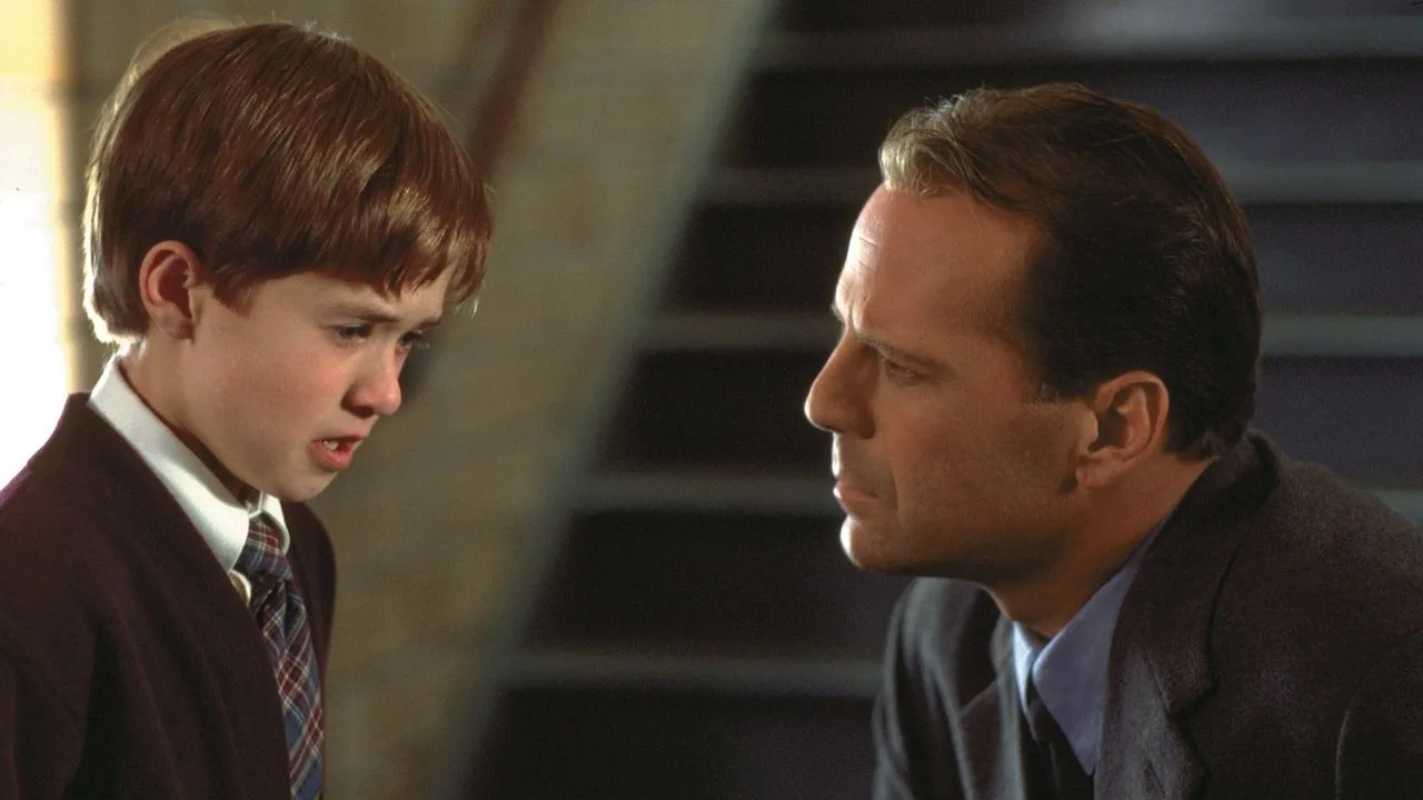 Imagem de The Sixth Sense — The Sixth Sense: filme de 1999 lidera Top 10 da Netflix