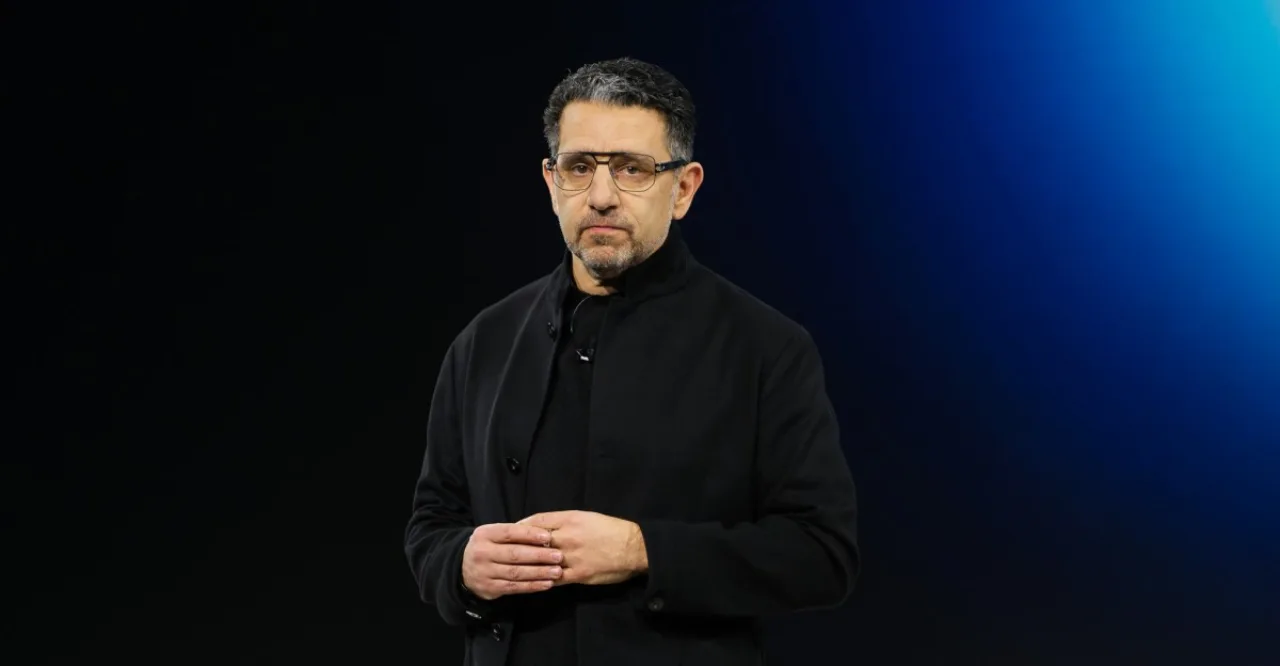 Imagem ilustrativa: Amazon Transformer: Panos Panay responde sobre novo smartphone com IA