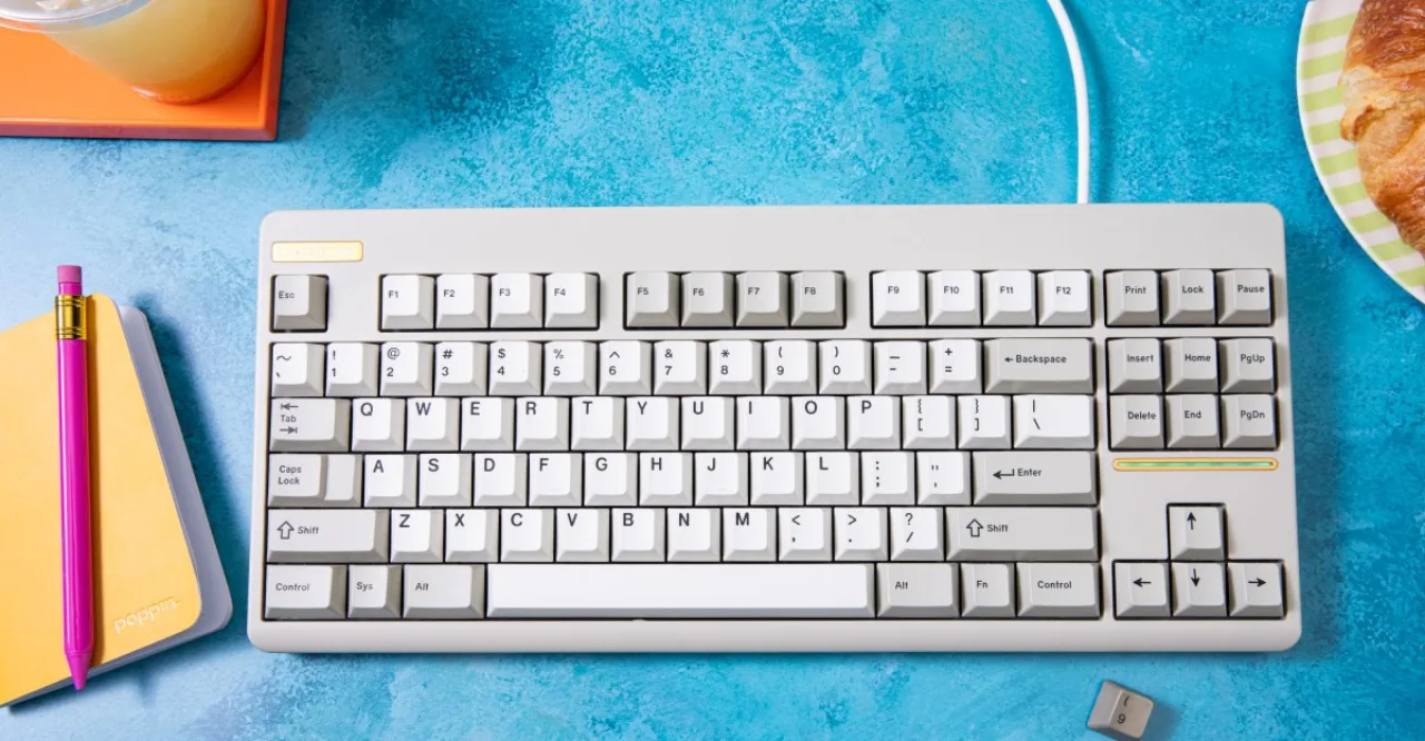 Imagem ilustrativa: Classic‑TKL Underscore Edition: Por que o teclado retro pré-montado pode ser sua escolha