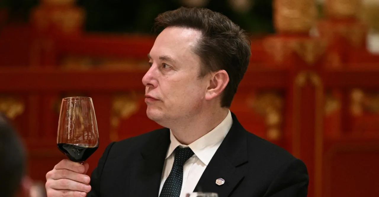 Imagem ilustrativa: Cards Against Humanity vai erguer monumento a Elon Musk – o que está em jogo?