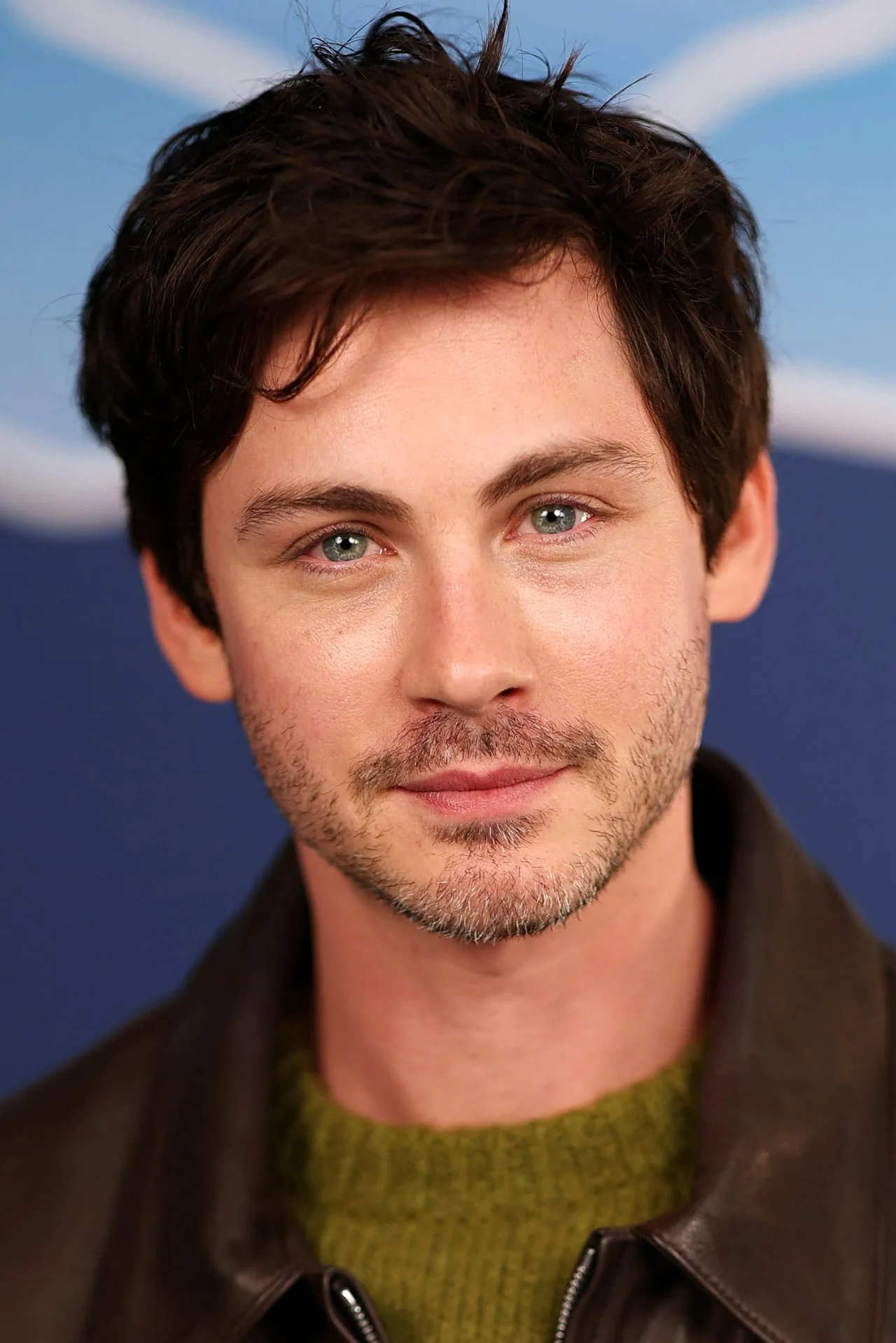 Imagem de Logan Lerman — Brie Larson em 'Hoot': por que o primeiro papel principal foi um flop