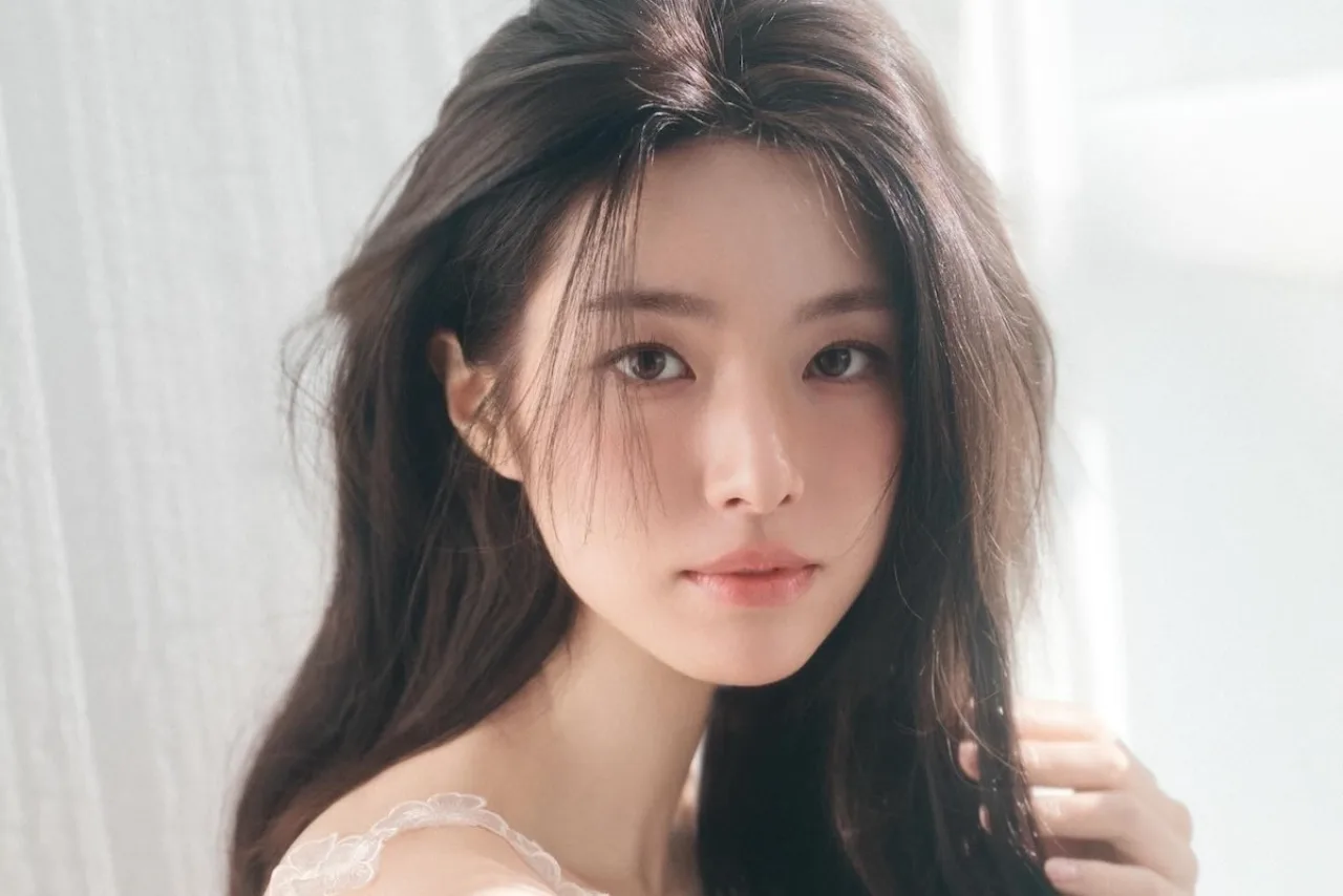 Imagem ilustrativa: Ha Young pede desculpas: o que revela sobre a memória histórica dos artistas?