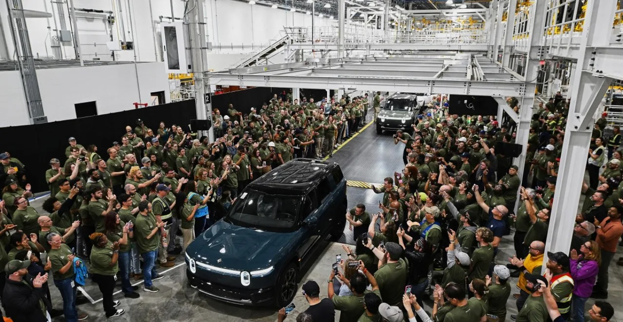 Imagem ilustrativa: Rivian enfrenta tornado: o que a tempestade revela sobre a ansiedade de autonomia