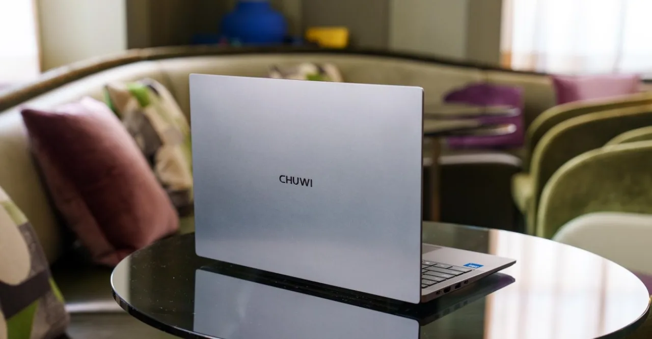 Imagem ilustrativa: Laptop de $450 desconhecido: será realmente tão bom quanto parece?