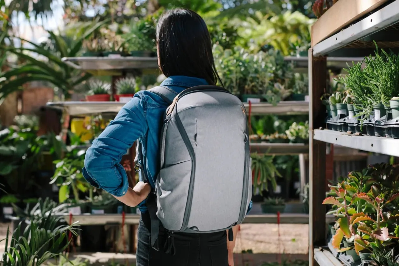 Imagem ilustrativa: Peak Design libera descontos de até 50% em bolsas consagradas; aproveite a oportunidade