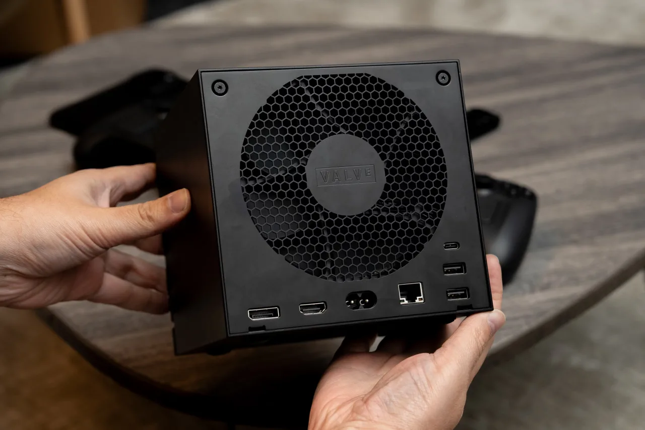 Imagem ilustrativa: Valve movimenta 50 toneladas de consoles em dois dias e acende rumores sobre novo hardware